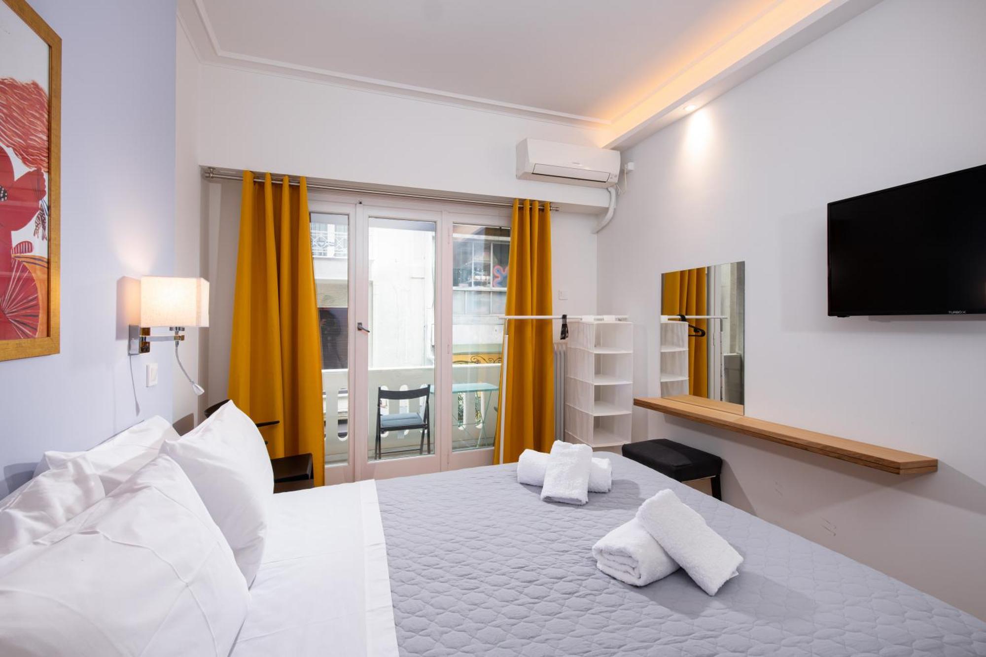 Apartment Philos At Nikis - Two Bedroom In Plaka Athens