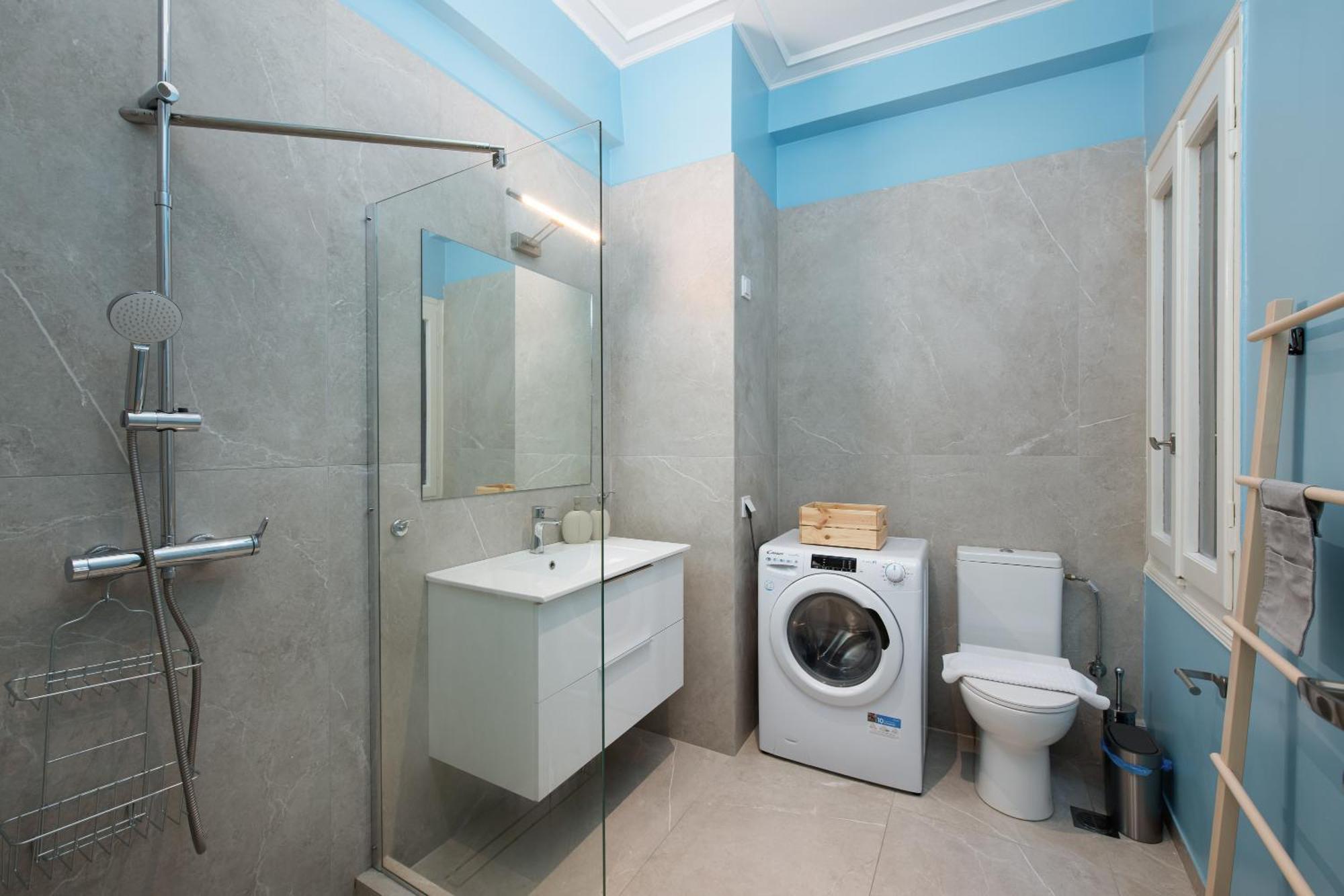 Philos At Nikis - Two Bedroom In Plaka * Athens